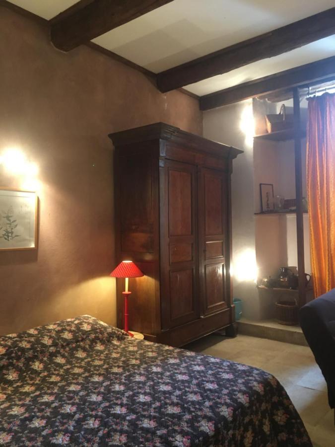 Chateau De La Bastide Goudargues Bagian luar foto